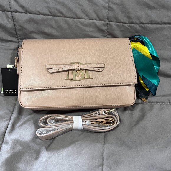 🎁 NWT 🎁 Badgley Mischka Dusty Pink Crossbody Purse with Accent Scarf - Picture 8 of 9